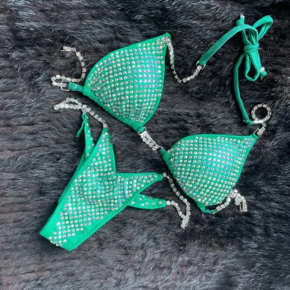 Toxic Angelz Competition Suit - Picture 1 of 7